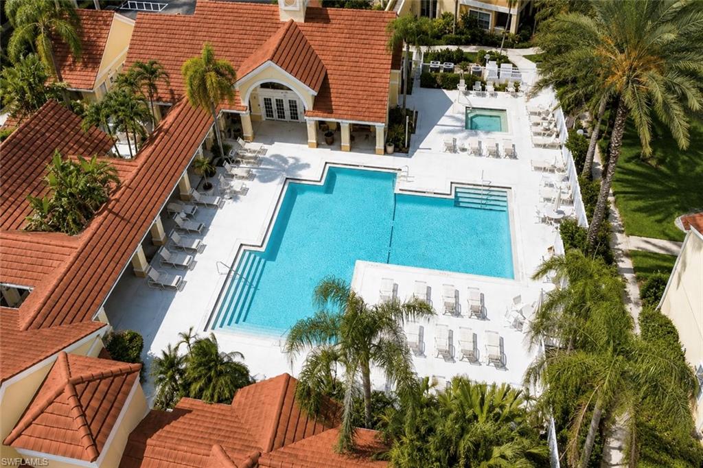 VENETIAN PALMS - Residential