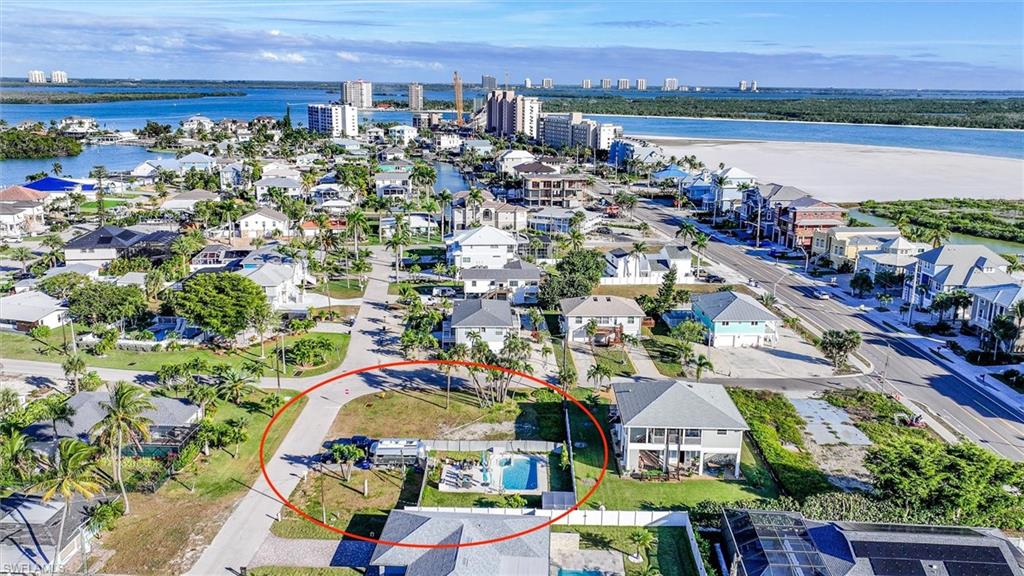 LAGUNA SHORES - Land