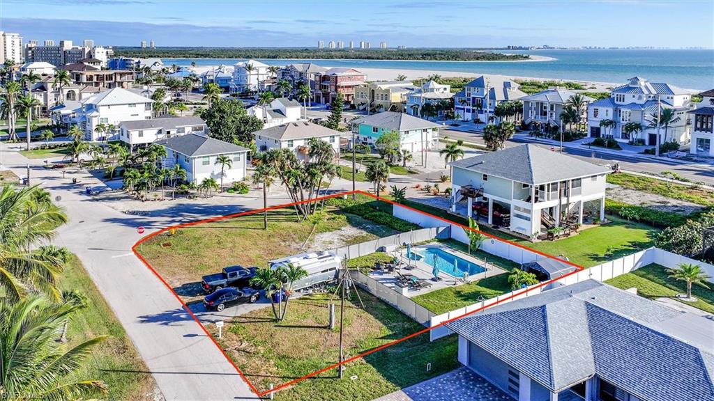 LAGUNA SHORES - Land