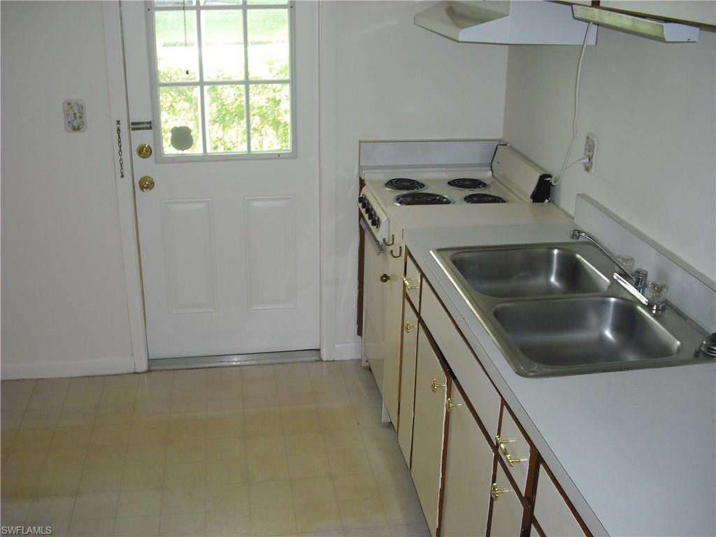 PINEWOOD CONDOMINIUM - Residential