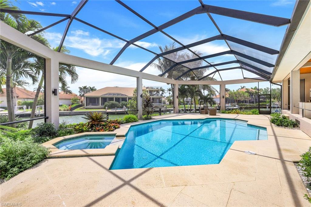 MARCO BEACH - Residential