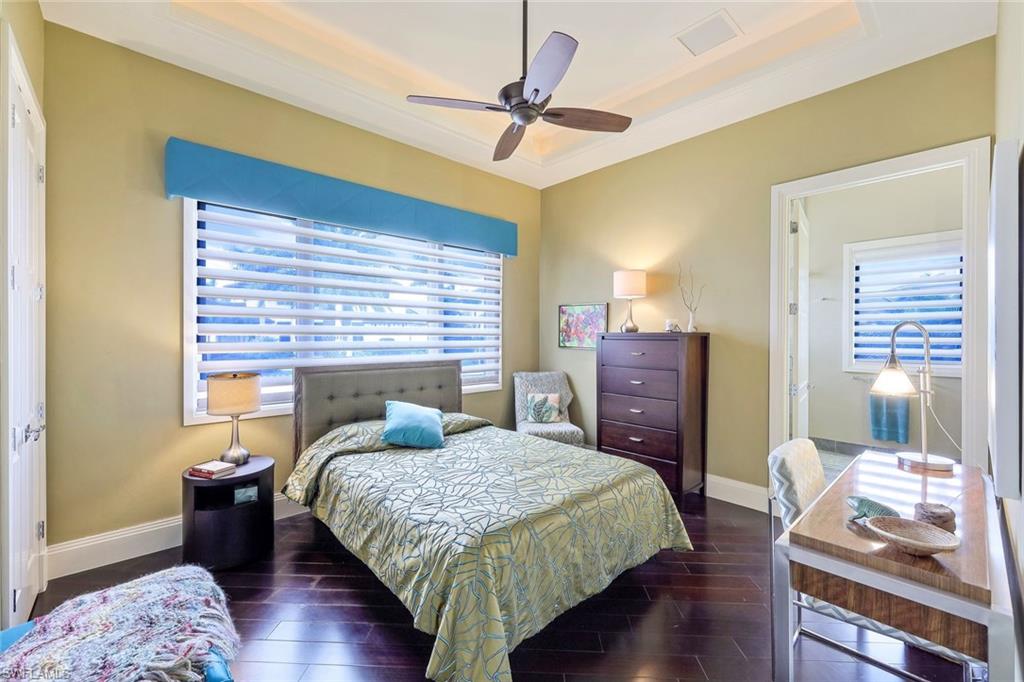 MARCO BEACH - Residential