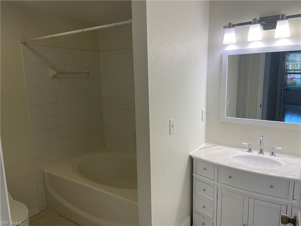 THE TIDES AT PELICAN LANDING - Residential Lease