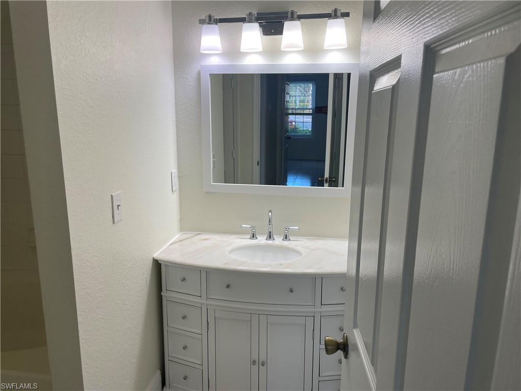 THE TIDES AT PELICAN LANDING - Residential Lease