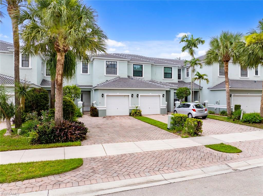 SUMMIT PLACE - Residential