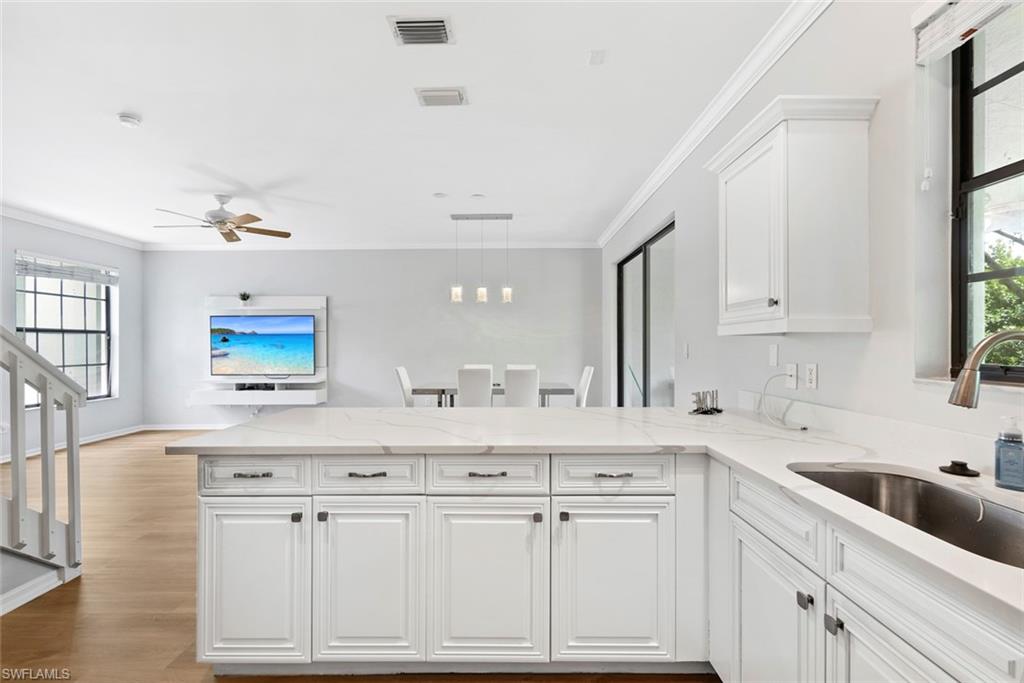 SUMMIT PLACE - Residential