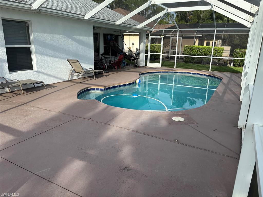 TOWN LAKES - Residential