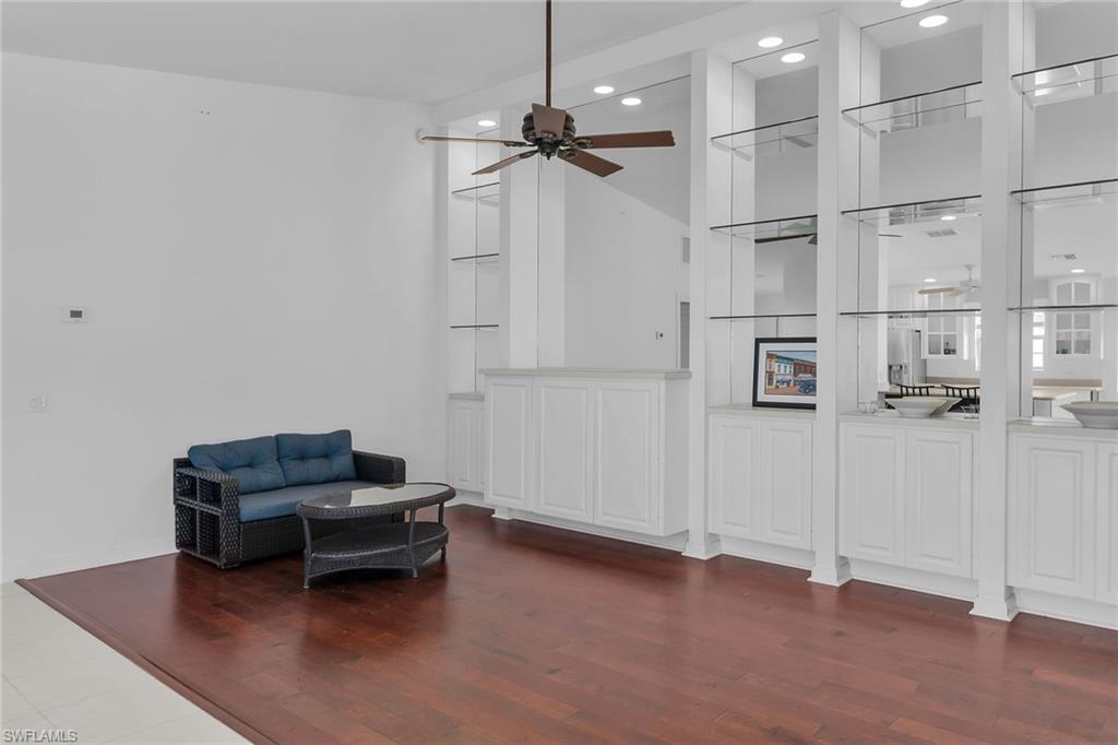 VERONA WALK - Residential