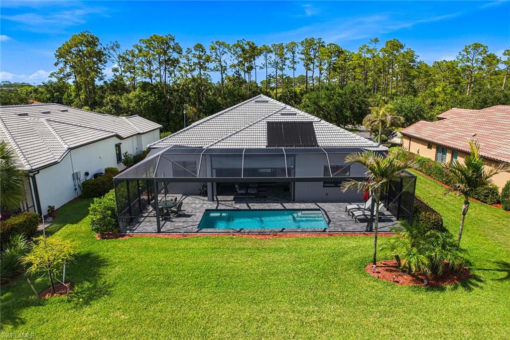 COUNTRY CLUB - Residential