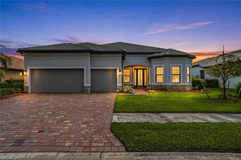 COUNTRY CLUB - Residential