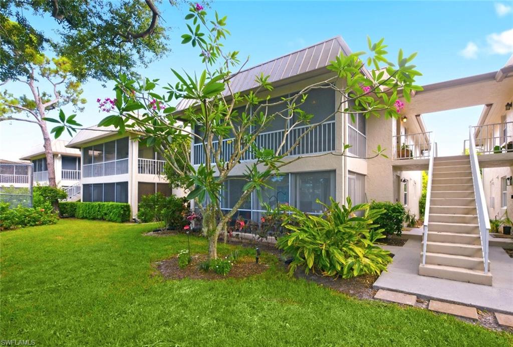 ROYAL BAY VILLAS - Residential