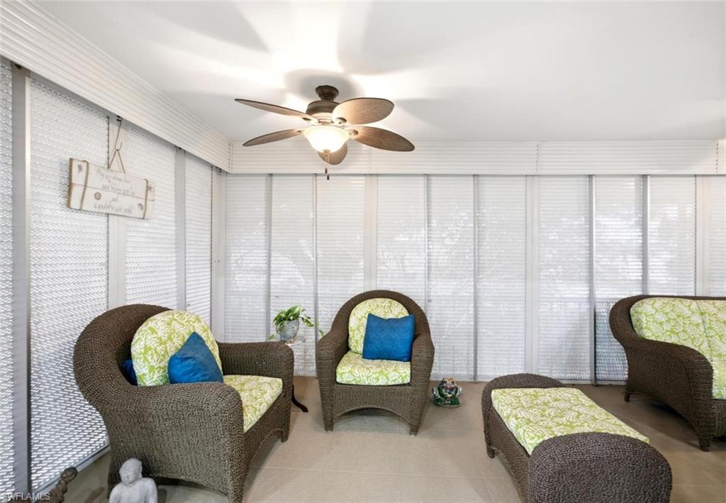 ROYAL BAY VILLAS - Residential