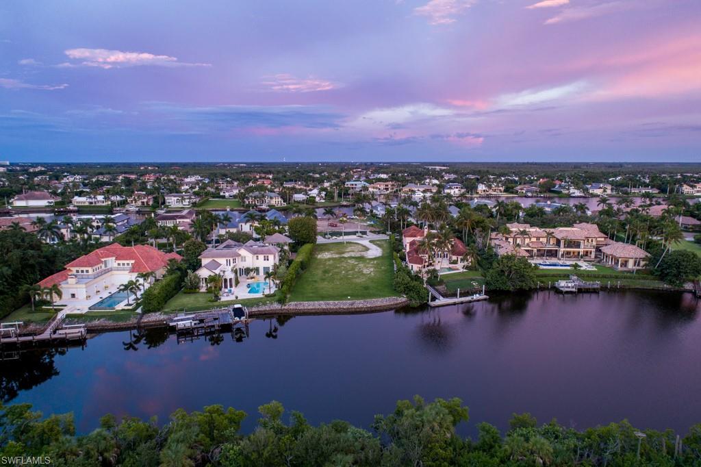 PORT ROYAL - Land