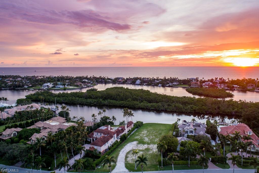 PORT ROYAL - Land