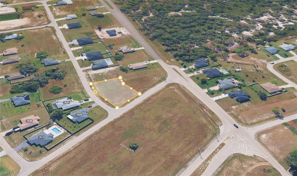 CAPE CORAL - Land