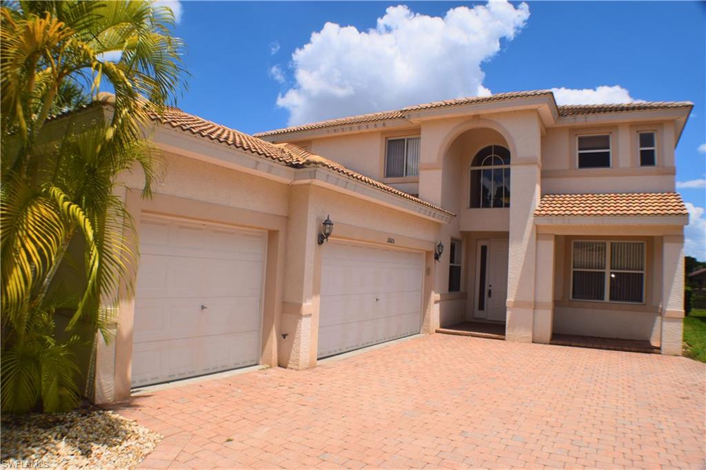 Rarely available 3 Bedroom, 3 Bath plus Den AND Loft lake view pool home centrally located in Plantation Preserve, a wonderful SF home gated community close to Daniel's Parkway, airport, great schools, restaurants and shopping. The home offers many features including an upgraded pool and spa overlooking the beautiful lake with water feature.