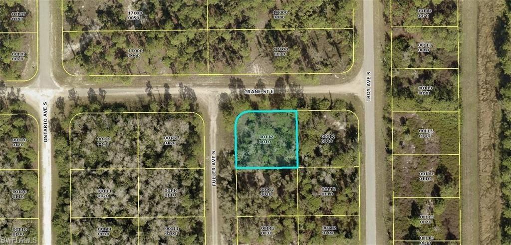 LEHIGH ACRES - Land