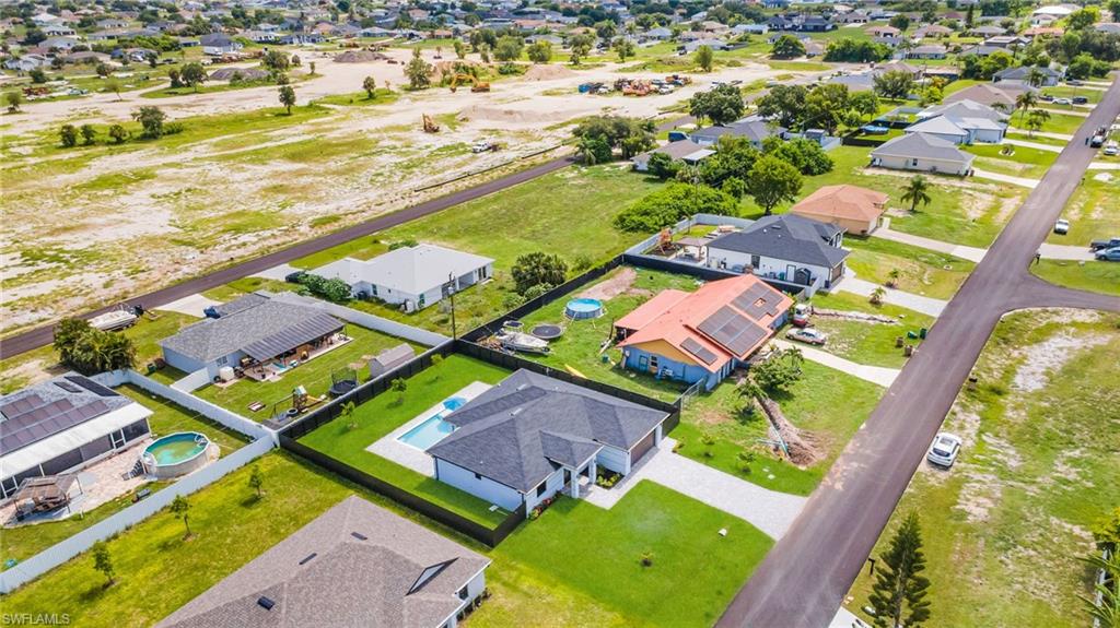 CAPE CORAL - Residential