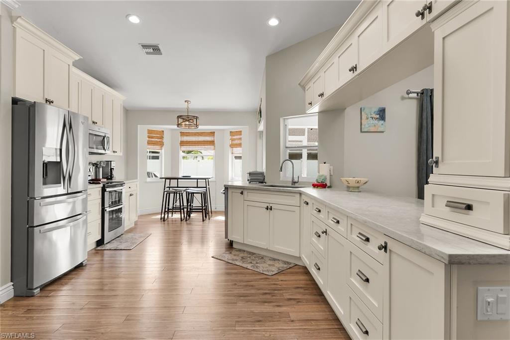 MARCO ISLAND - Residential