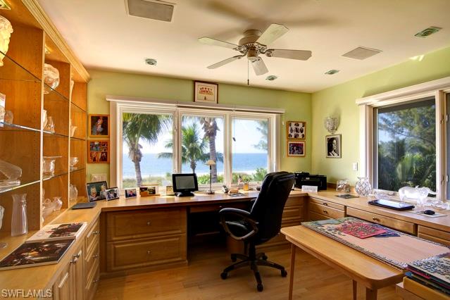 SOUTH SEAS PLANTATION RESORT - Residential