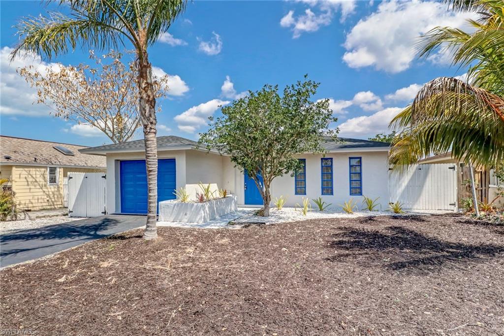 NAPLES PARK - Residential