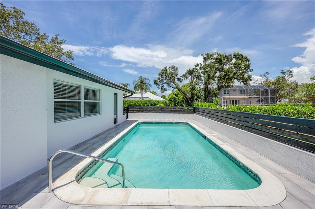 BIG CYPRESS GOLF COUNTRY CLUB - Residential