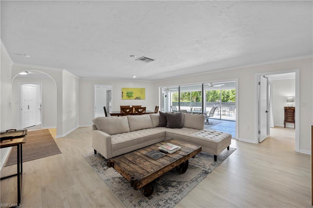 BIG CYPRESS GOLF COUNTRY CLUB - Residential