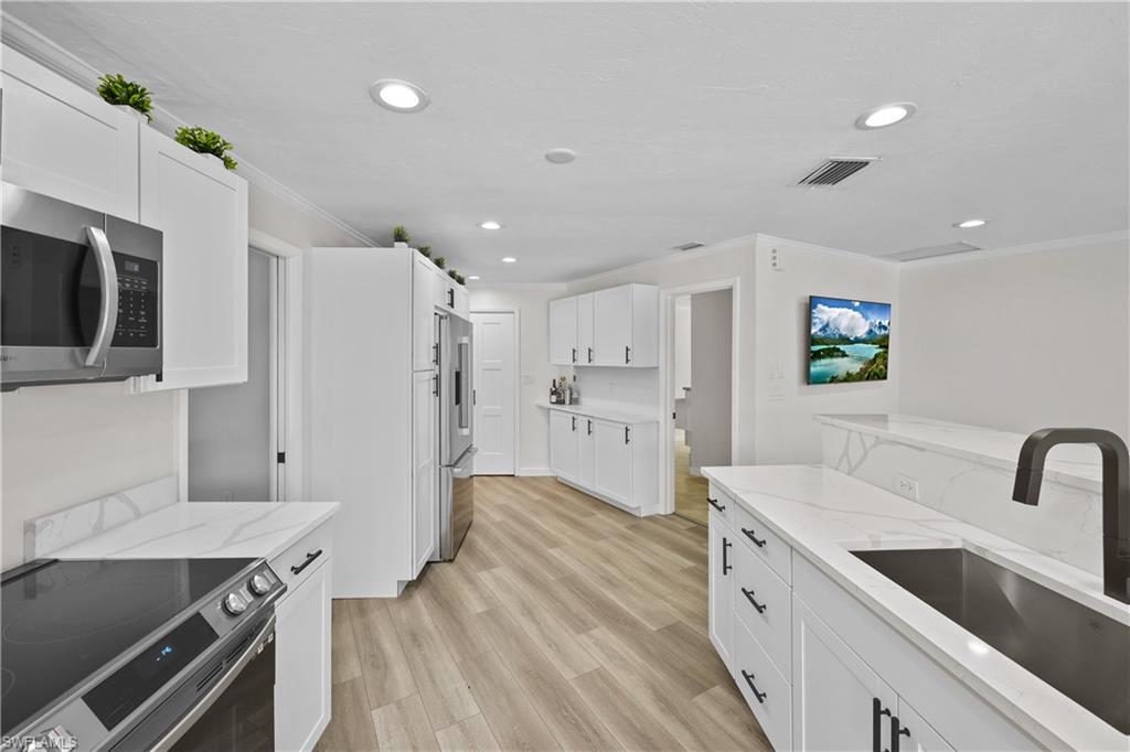 BIG CYPRESS GOLF COUNTRY CLUB - Residential
