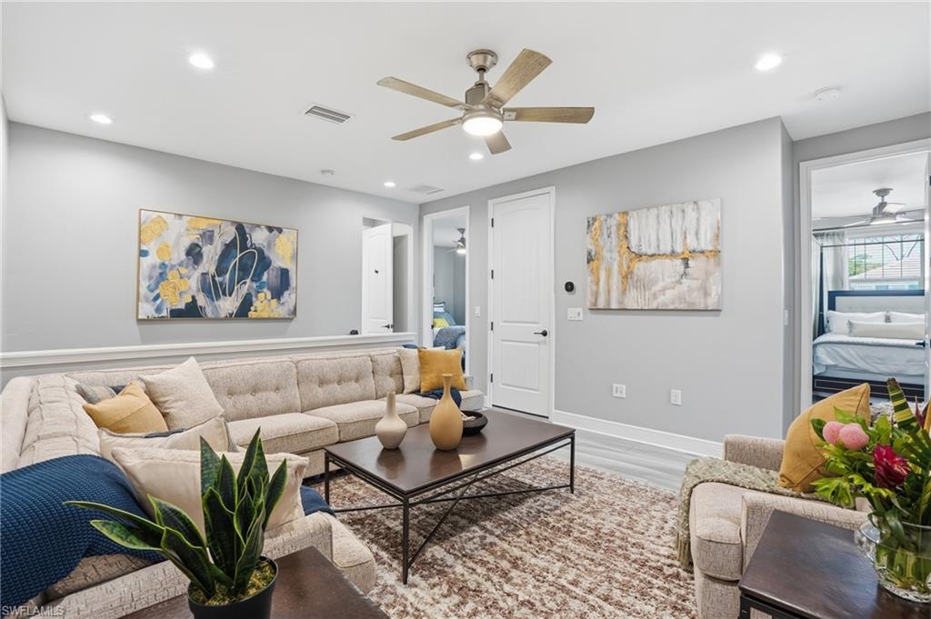 COMPASS LANDING - Residential Lease