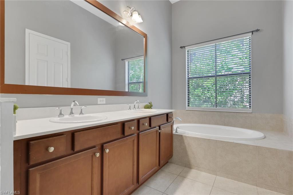 MAPLE RIDGE - Residential