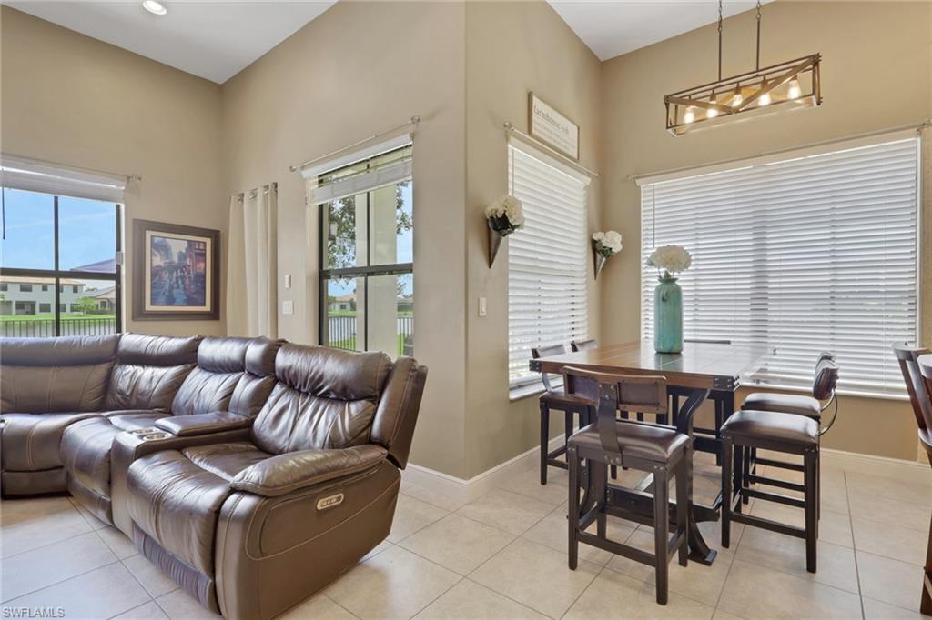 MAPLE RIDGE - Residential
