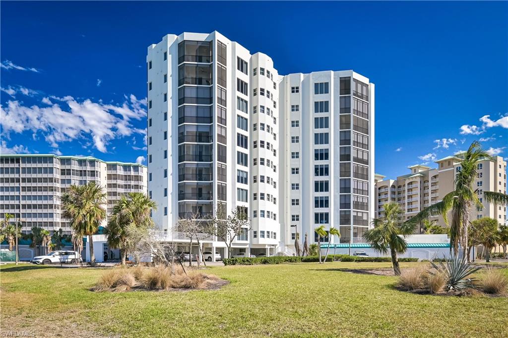 WATERSIDE AT BAY BEACH - Residential