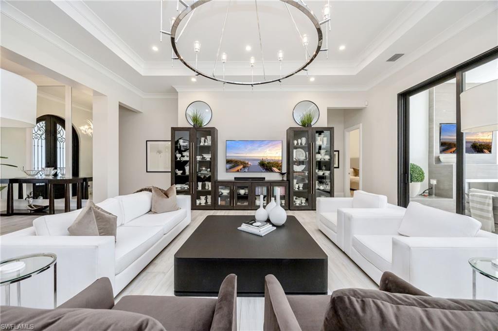 FAIRGROVE - Residential