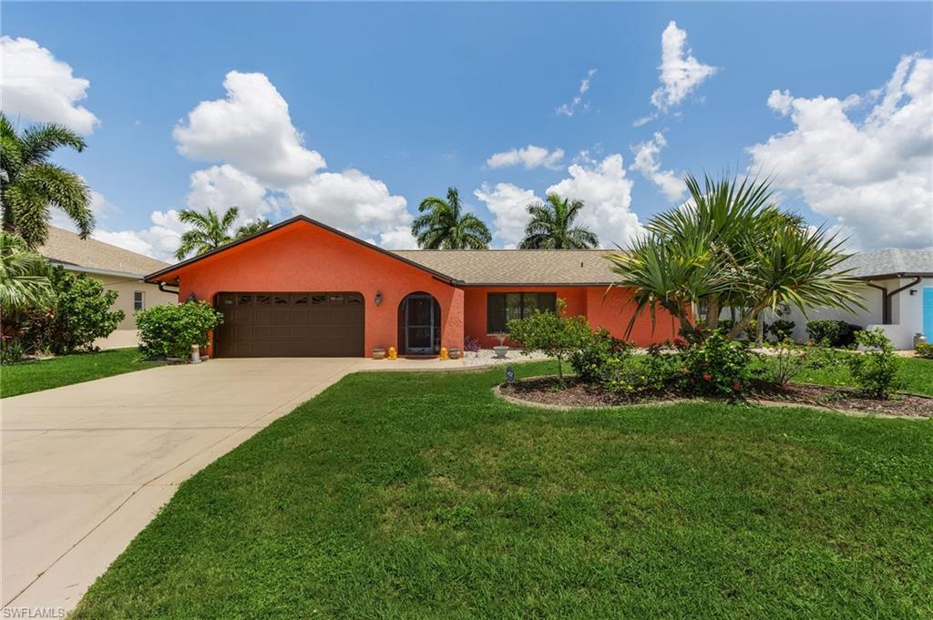 Attention boaters! Just 5 minutes to the river! Remodeled kitchen and bath; New roof 2018; New A/C 2017; Windows/Doors 2015; Dock 2014; Boatlift 2014; Pool 2011; Plumbing 2007. Centrally located to shopping and more. Welcome home!
