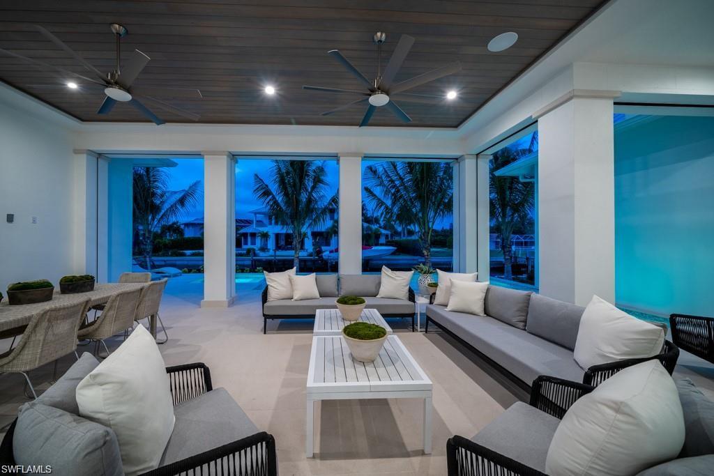ROYAL HARBOR - Residential