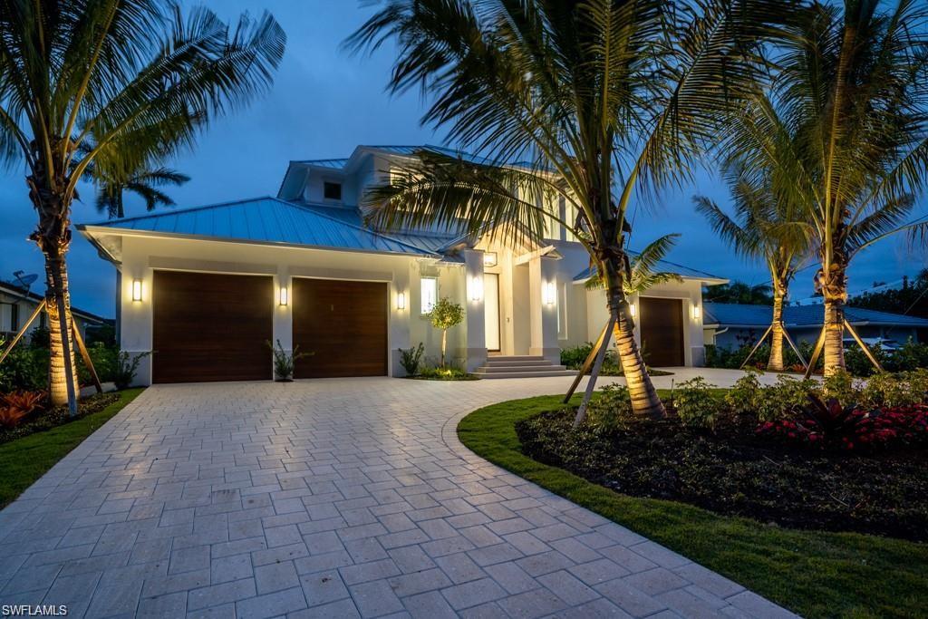 ROYAL HARBOR - Residential