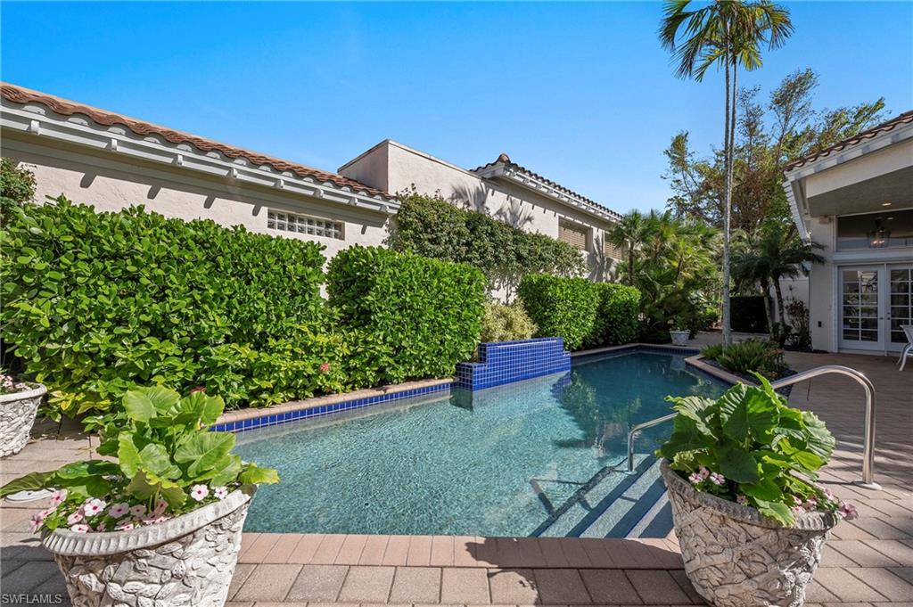 COCOBAY - Residential