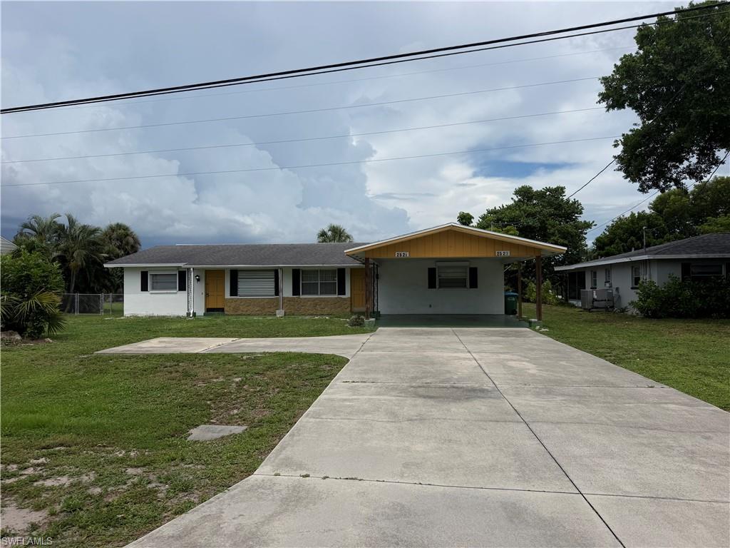 CAPE CORAL - Residential Lease