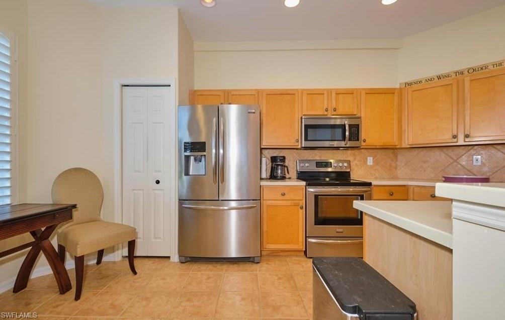 WATERFORD - Residential Lease