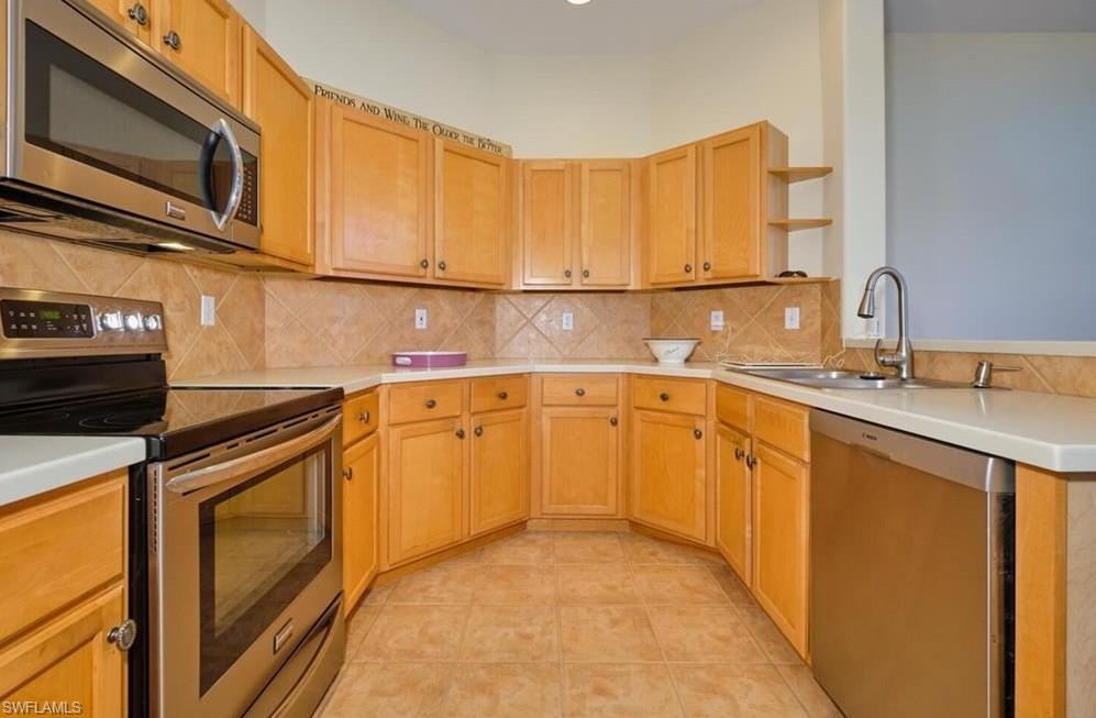 WATERFORD - Residential Lease