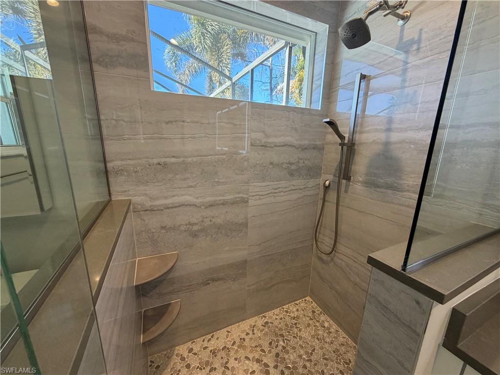 AUTUMN WOODS - Residential Lease