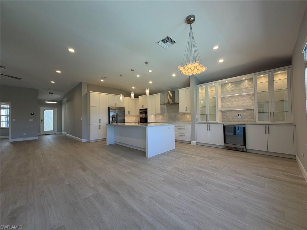 AUTUMN WOODS - Residential Lease