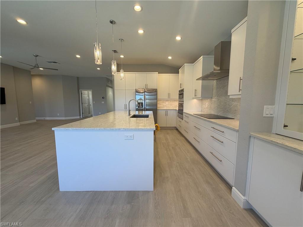 AUTUMN WOODS - Residential Lease