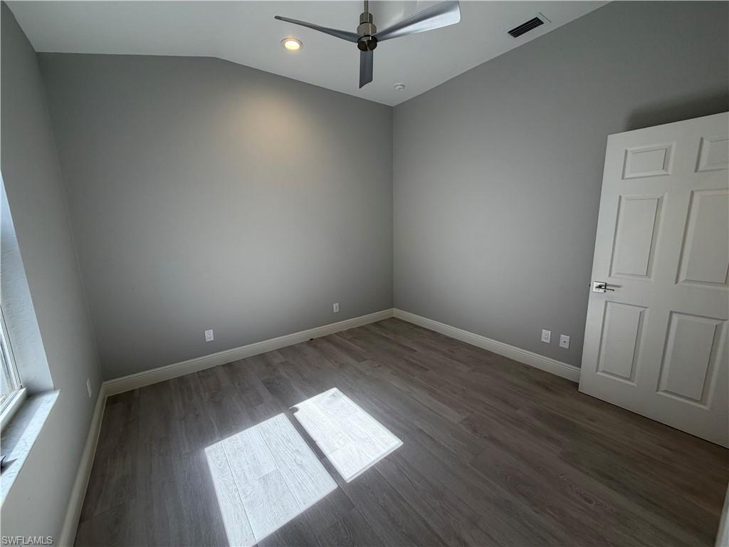 AUTUMN WOODS - Residential Lease