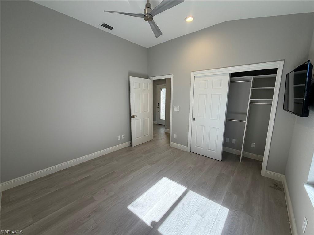 AUTUMN WOODS - Residential Lease