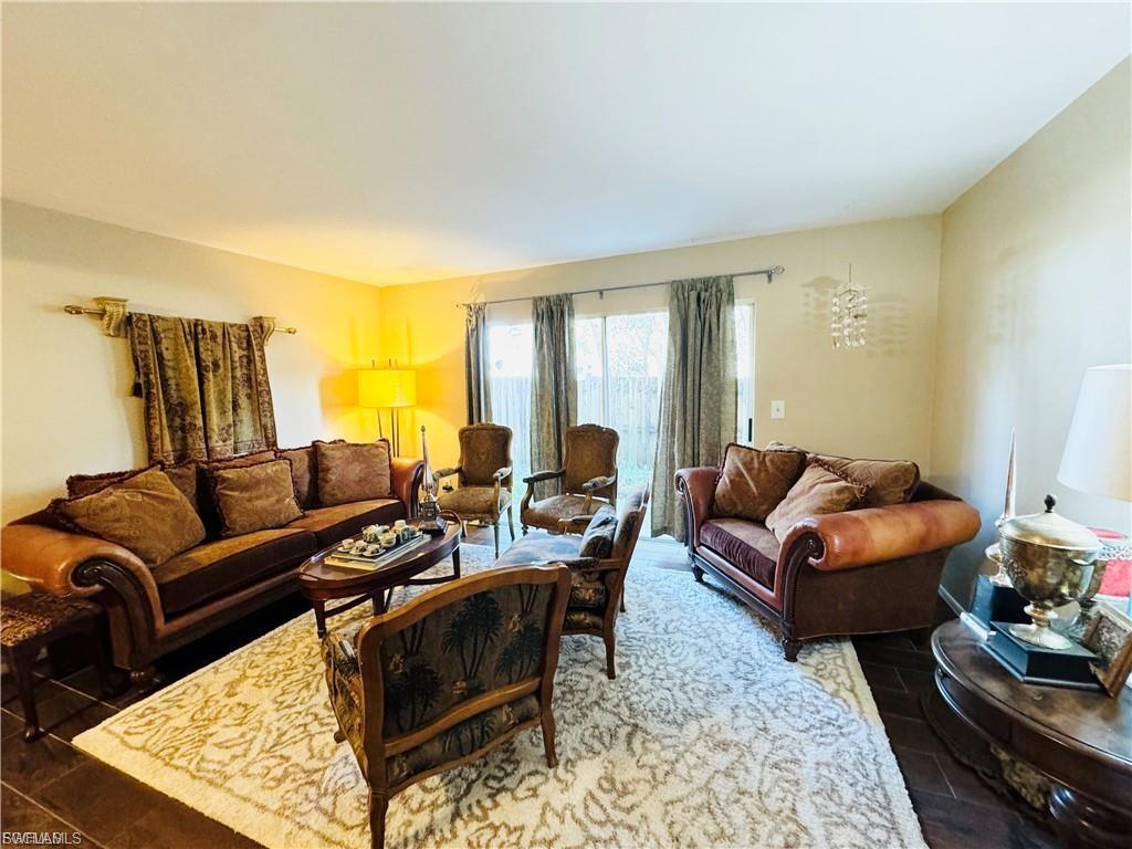 FORT MYERS - Residential Lease