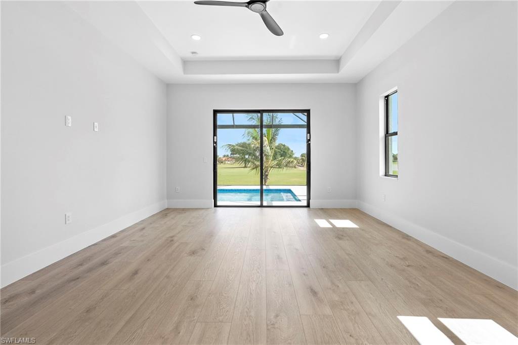 ROYAL PALM GOLF ESTATES - Residential