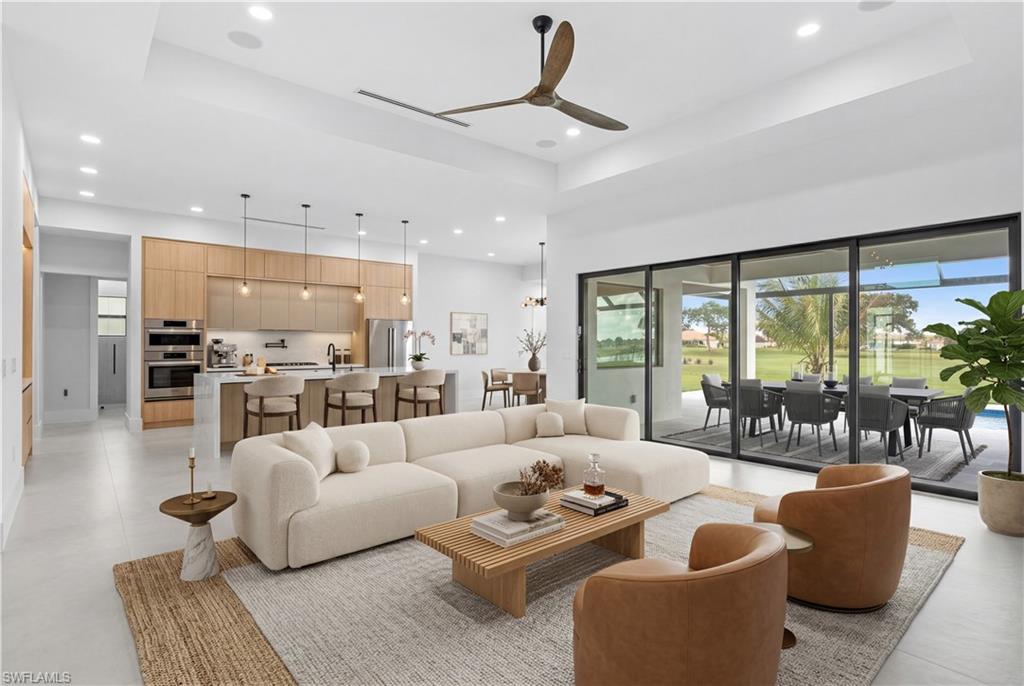 ROYAL PALM GOLF ESTATES - Residential
