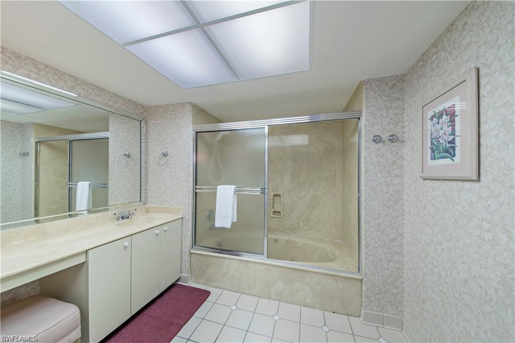 SANIBEL HARBOUR TOWER CONDO - Residential