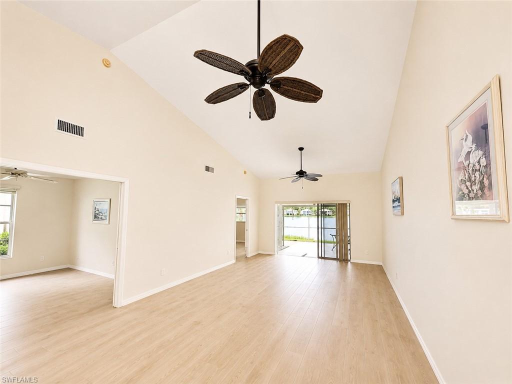 LAKEPORT VILLAS - Residential